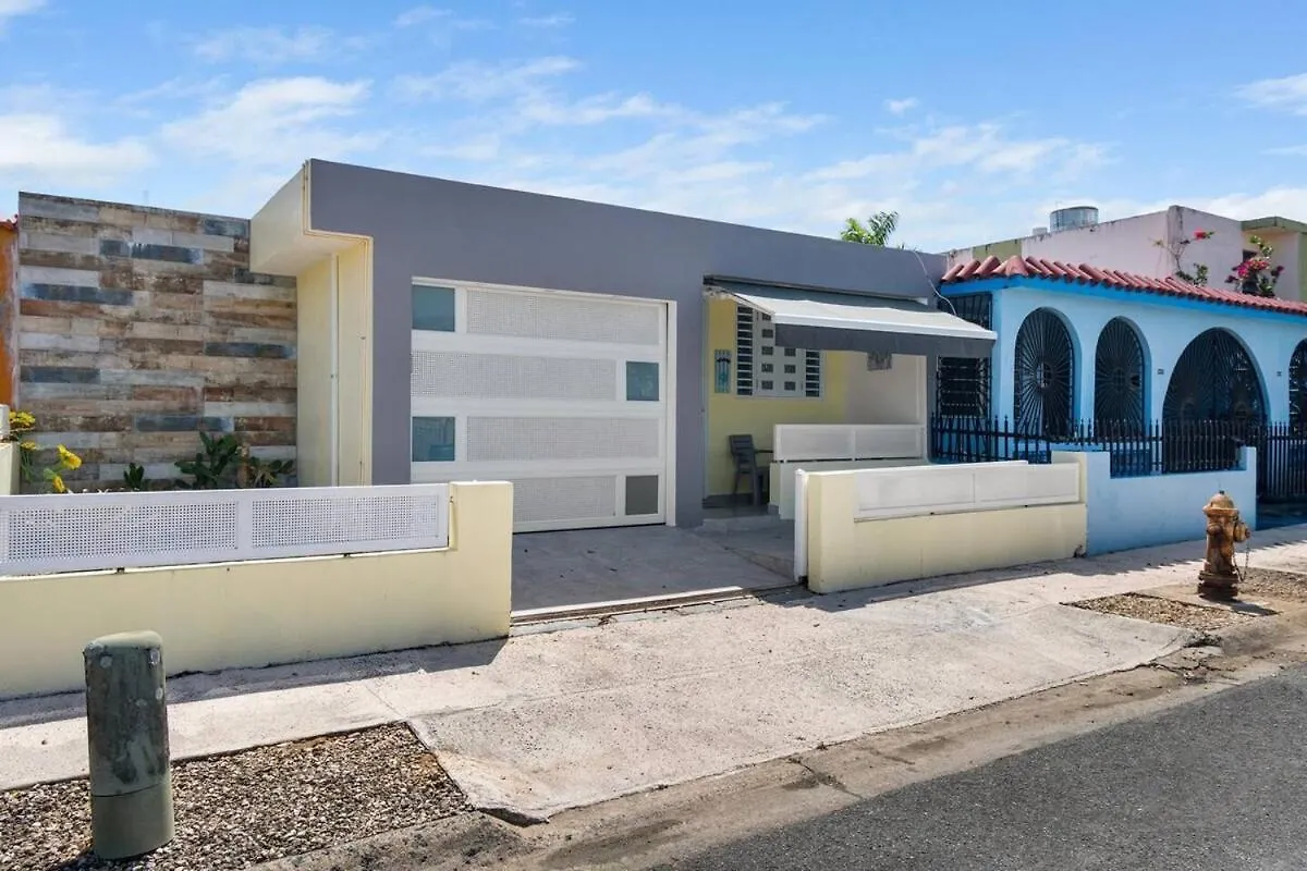 Family Home 4 Bedroom Near To The Airport Pool Carolina Διαμέρισμα