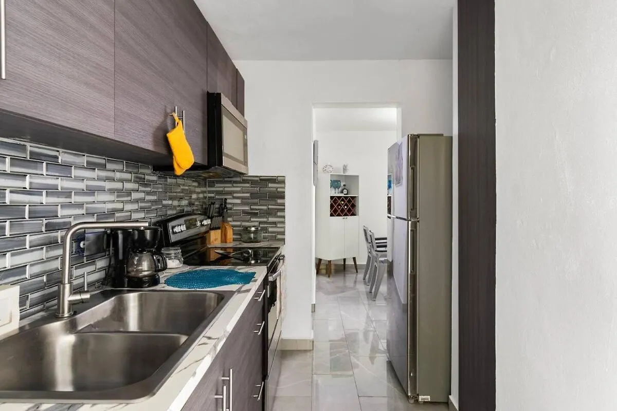 Family Home 4 Bedroom Near To The Airport Pool Carolina Πουέρτο Ρίκο